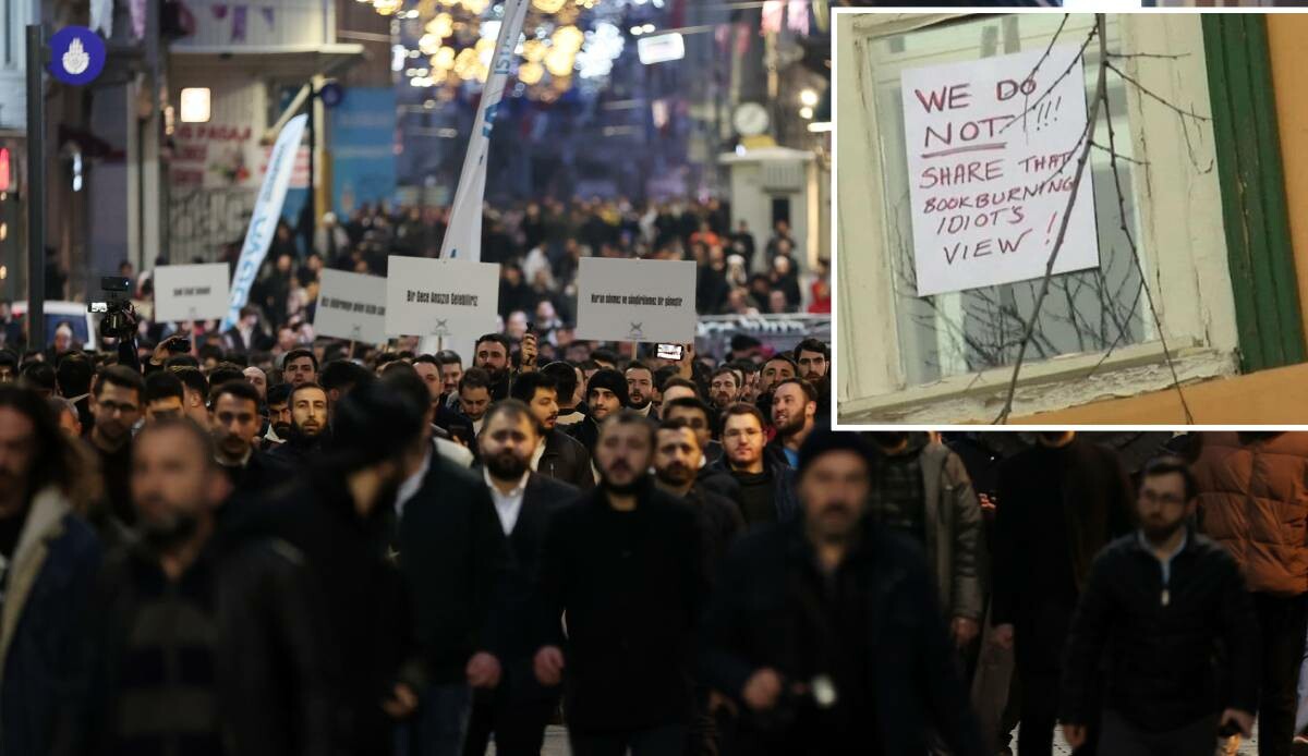 İsveç Konsolosluğu'nda dikkat çeken not: Kitabı yakan aptalın görüşünü paylaşmıyoruz İsveç Konsolosluğu'nda dikkat çeken not: Kitabı yakan aptalın görüşünü paylaşmıyoruz