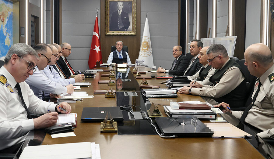 Son dakika! Bakan Akar’dan İsveç'teki provokasyonlara sert tepki: Tavrımız çok açık, net belli Son dakika! Bakan Akar’dan İsveç'teki provokasyonlara sert tepki: Tavrımız çok açık, net belli