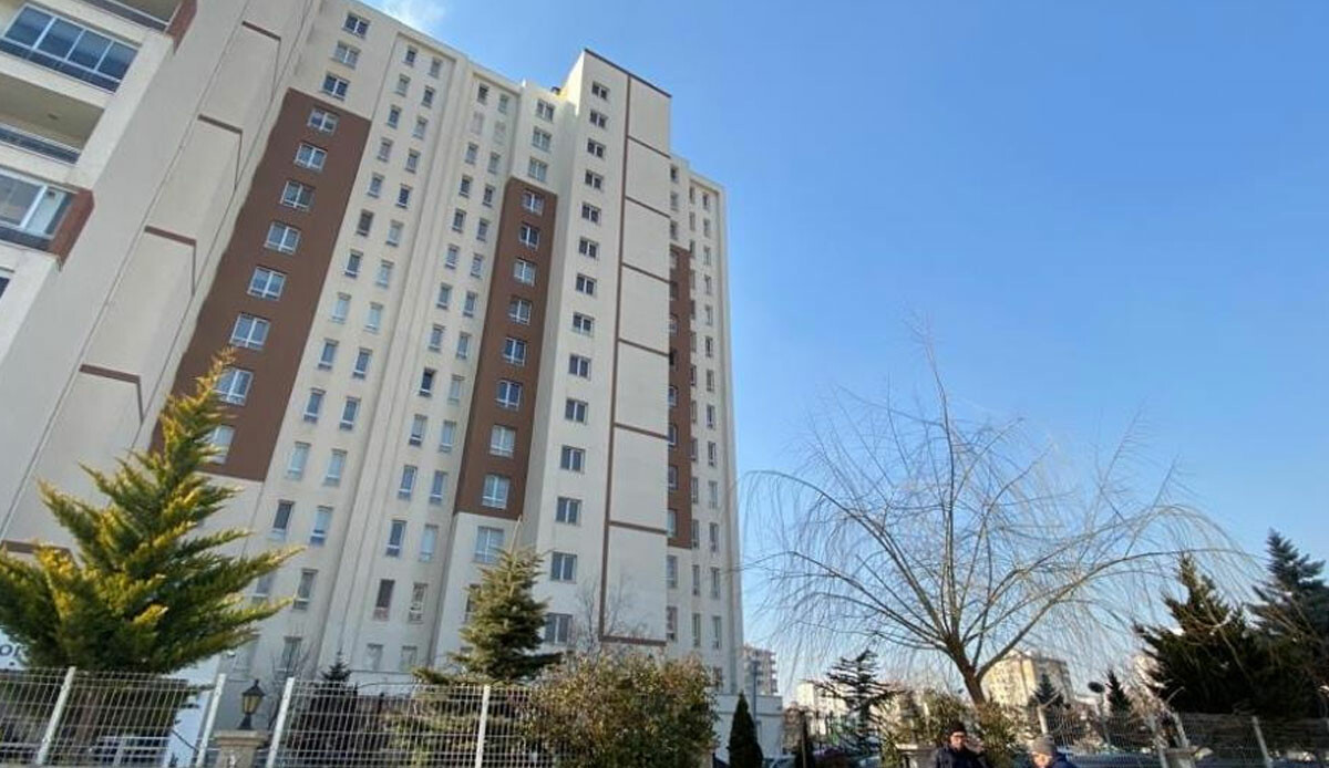 Kayseri'de acı olay! Oğluna misafirliğe giden kadın korkunç şekilde can verdi Kayseri'de acı olay! Oğluna misafirliğe giden kadın korkunç şekilde can verdi
