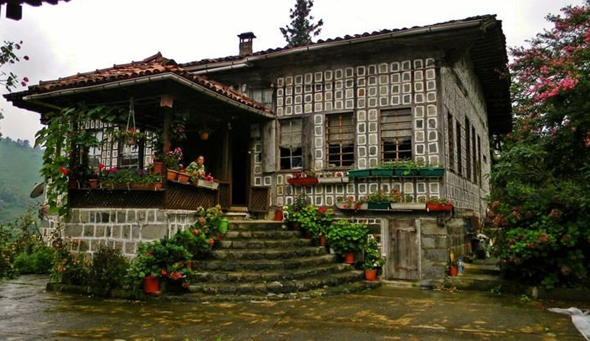 Memleketine dönmek isteyene kredi verilmeli Memleketine dönmek isteyene kredi verilmeli
