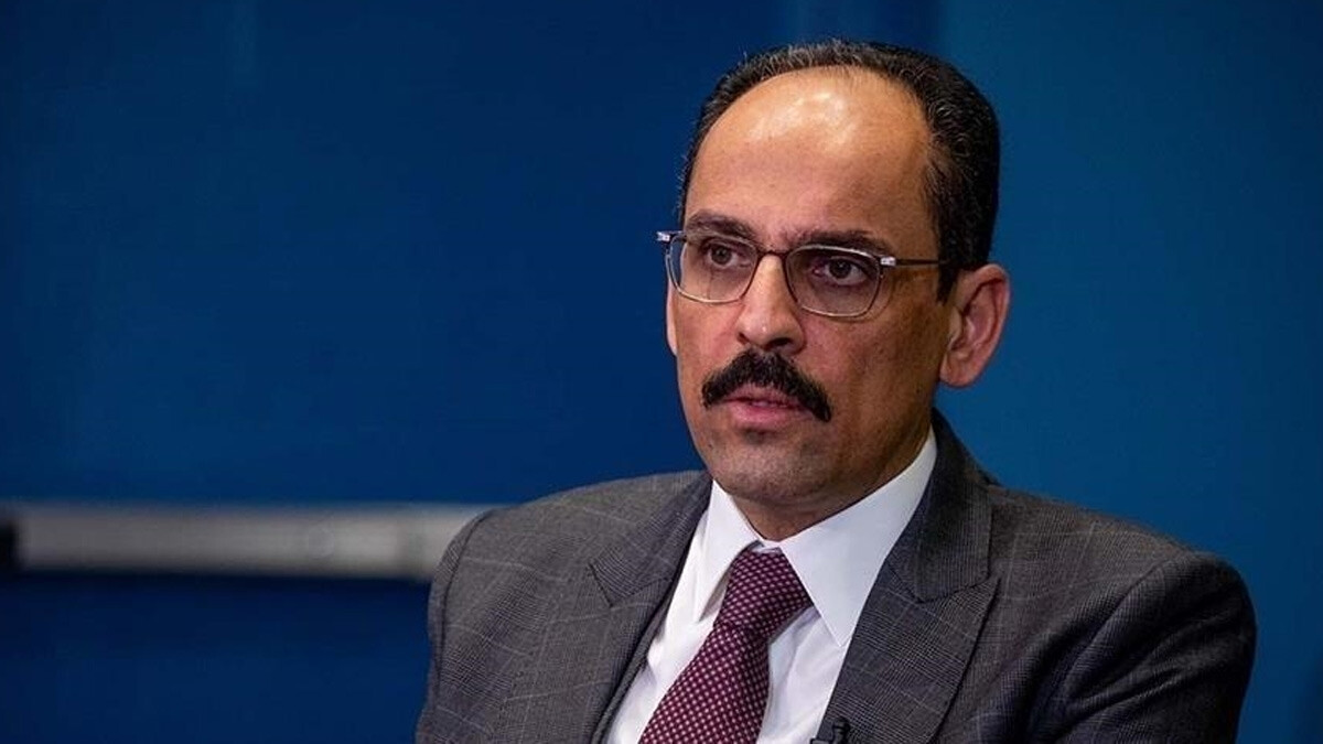 MİT, CHP heyetine bir bir anlattı! İbrahim Kalın'dan Özgür Özel'e terör sunumu İbrahim Kalın'dan Hollanda'daki alçak saldırıya tepki: Avrupa bu karanlık  gidişe dur demek zorunda | Türkiye Gazetesi