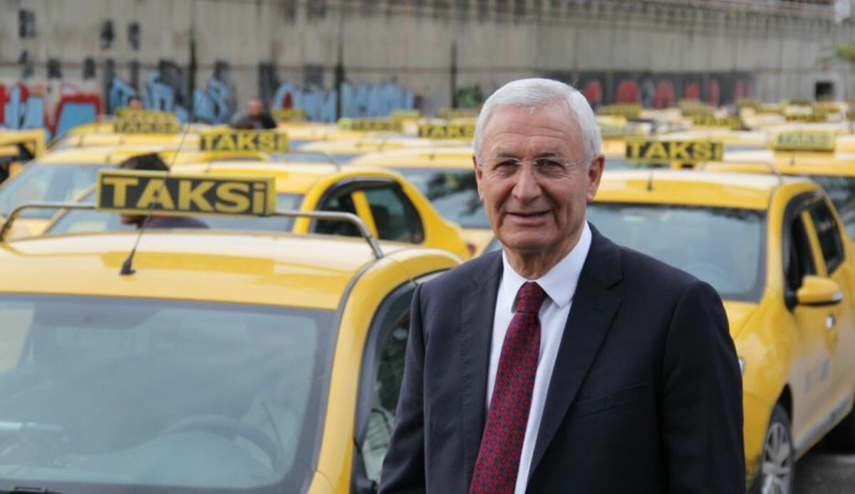 İzmir'de taksi ücretlerinde düzenleme: Yeni tarife belli oldu İzmir'de taksi ücretlerinde düzenleme: Yeni tarife belli oldu