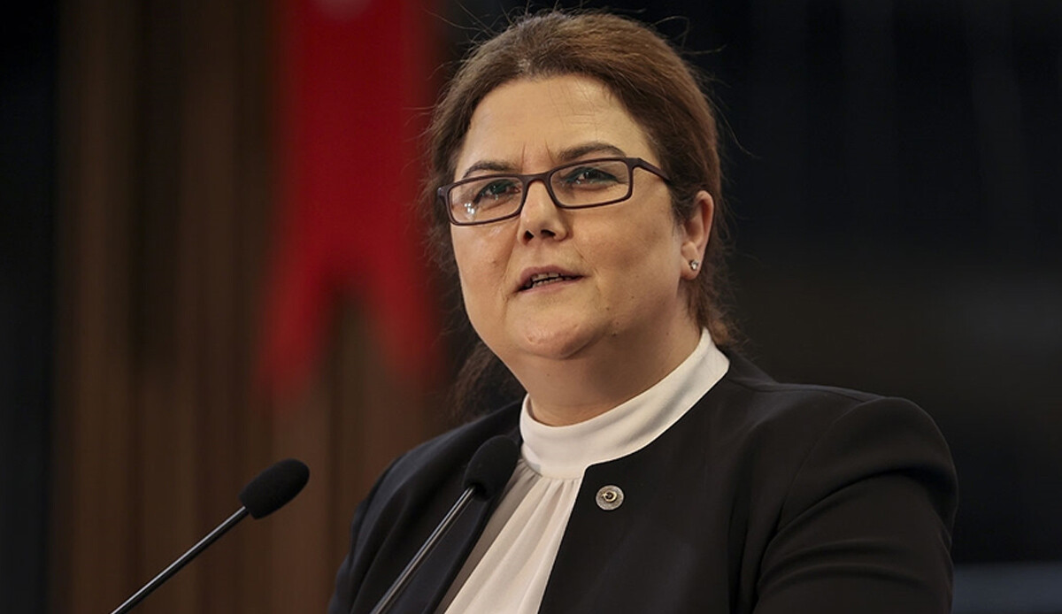 Aile Bakanı Yanık&#039;tan net tavır: LGBT&#039;yi &#039;normal&#039; olarak göremeyiz