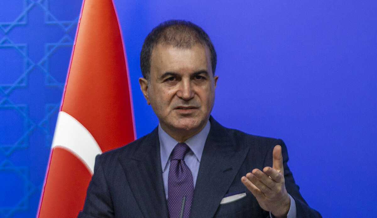 AK Parti Sözcüsü Çelik: Tevrat yakılması girişimini şiddetle kınıyoruz AK Parti Sözcüsü Çelik: Tevrat yakılması girişimini şiddetle kınıyoruz