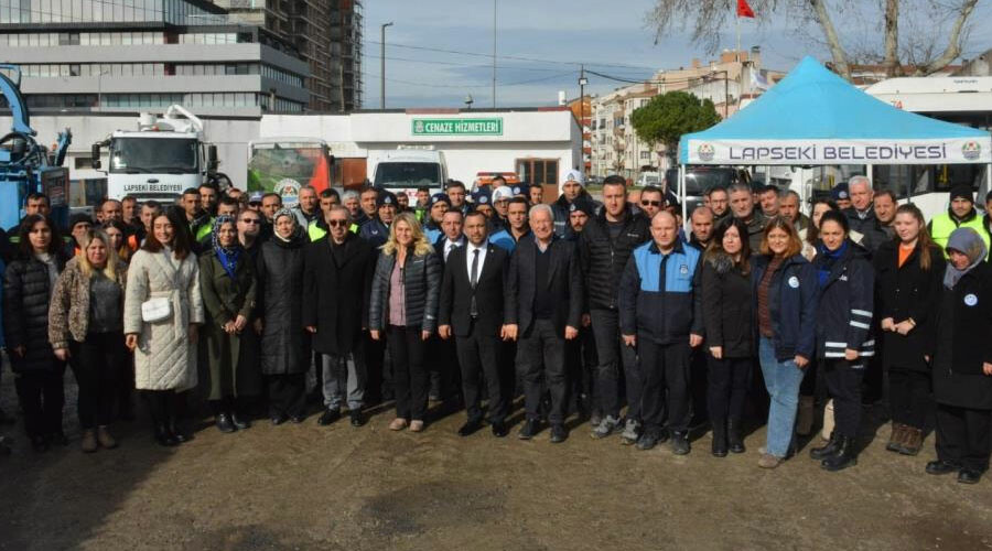 Belediyeden zam jesti! Sözleşme imzalandı: En düşük işçi maaşı 12 bin lira oldu Belediyeden zam jesti! Sözleşme imzalandı: En düşük işçi maaşı 12 bin lira oldu