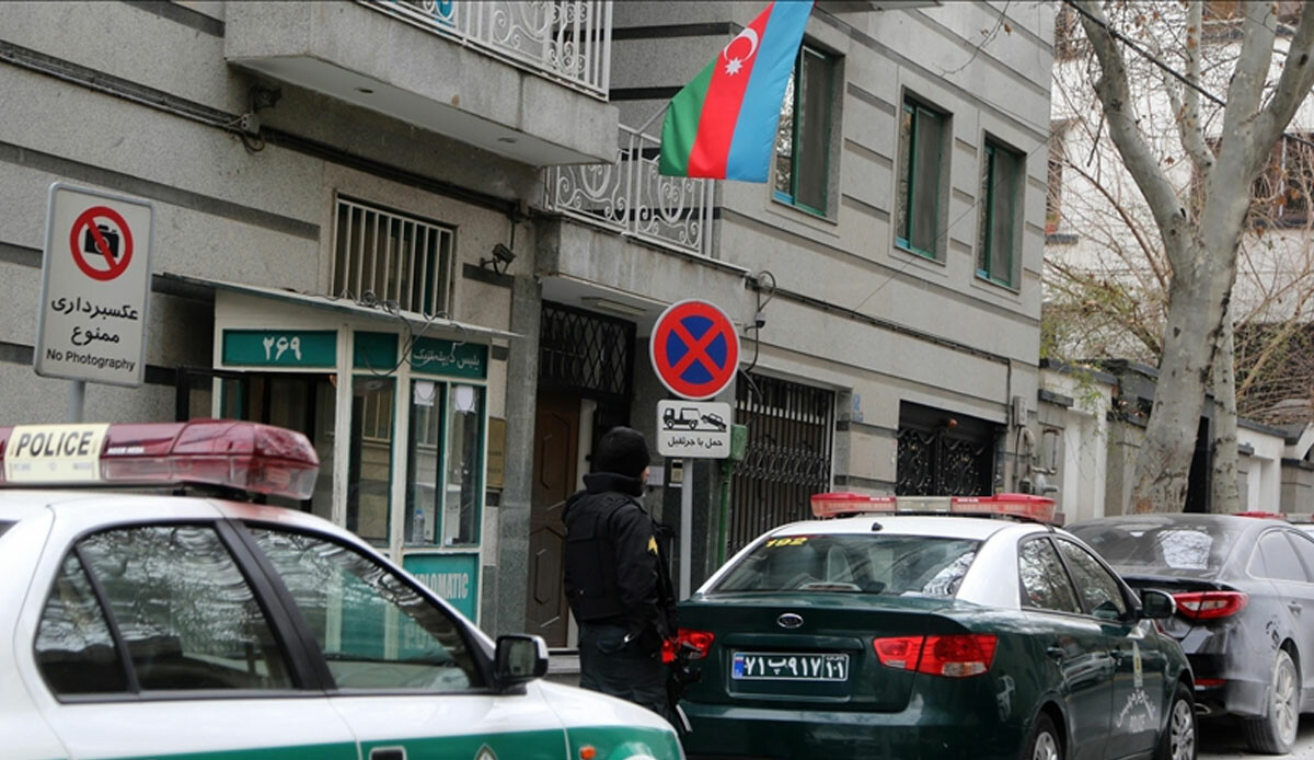 İran ve Azerbaycan'dan kritik görüşme: Saldırı için iş birliği mesajı İran ve Azerbaycan'dan kritik görüşme: Saldırı için iş birliği mesajı