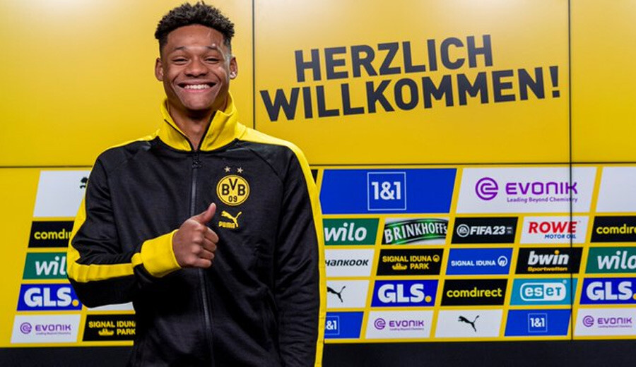 Julien Duranville Borussia Dortmund'da! 16 yaşındaki yeteneği yine onlar kaptı