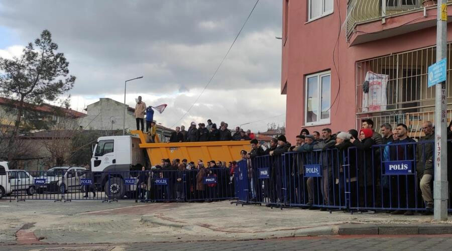 Cumhurbaşkanı Erdoğan’a Denizli’de esprili pankart Cumhurbaşkanı Erdoğan’a Denizli’de esprili pankart