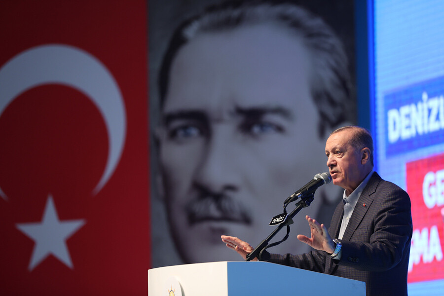 Son dakika: Cumhurbaşkanı Erdoğan'dan 6'lı masaya: 367'vari hukuk skandallarıyla önümüzü kesmeye çalışıyorlar Son dakika: Cumhurbaşkanı Erdoğan'dan 6'lı masaya: 367'vari hukuk skandallarıyla önümüzü kesmeye çalışıyorlar