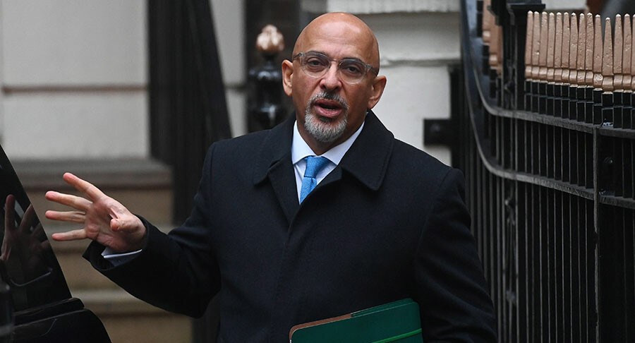 İngiltere Başbakanı Sunak, Muhafazakar Parti Başkanı Zahawi'yi görevden aldı