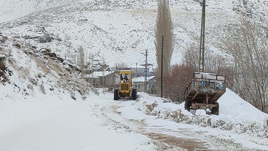 Adıyaman kar altında kaldı, bir çok yere ulaşım sağlanamıyor