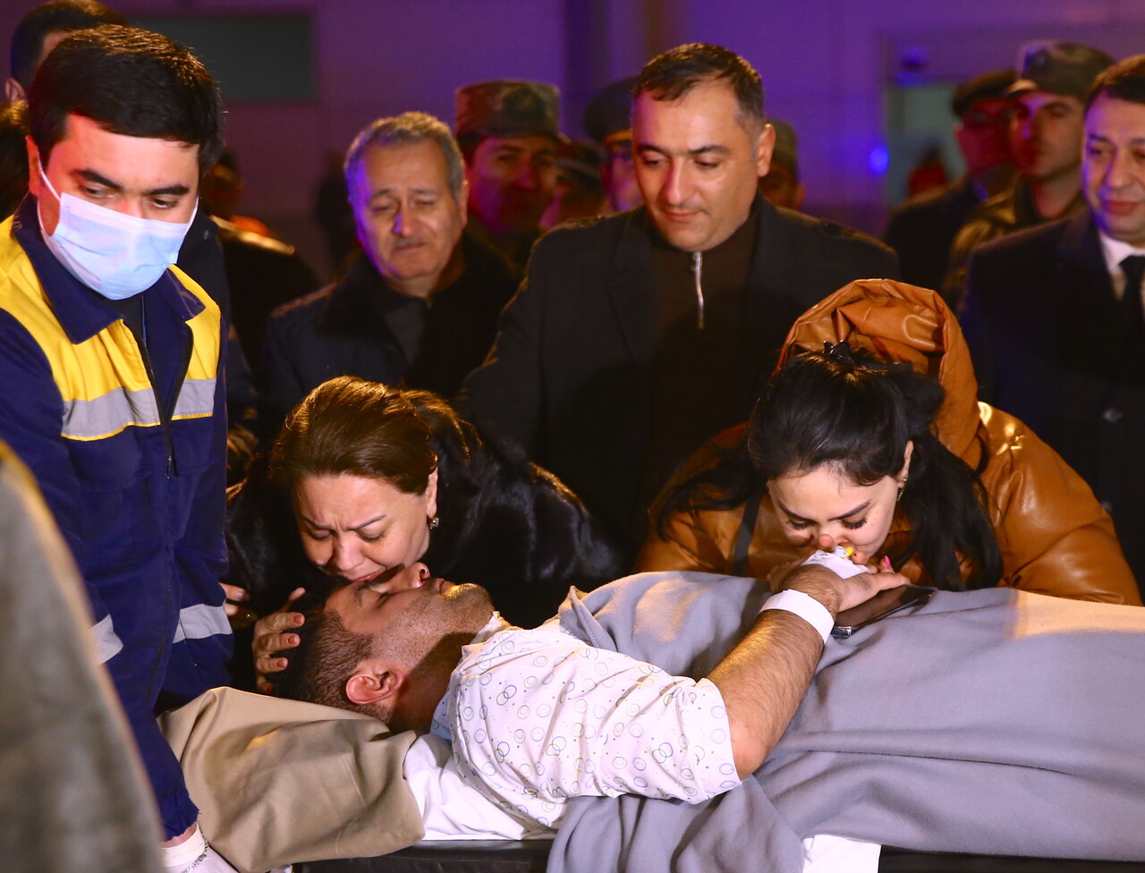 Azerbaycan'ın Tahran Büyükelçiliğinin personeli tahliye edildi