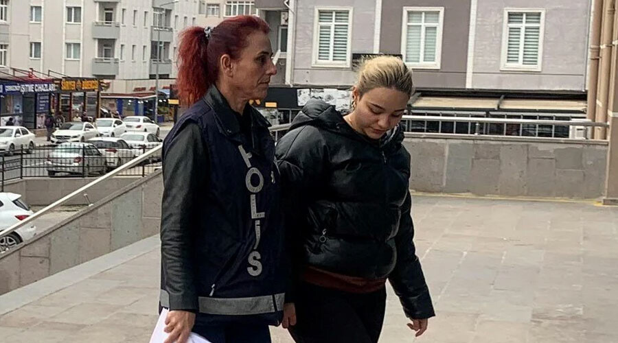 Sahte doktor hakim karşısında: Tahliye talebine ret Sahte doktor hakim karşısında: Tahliye talebine ret