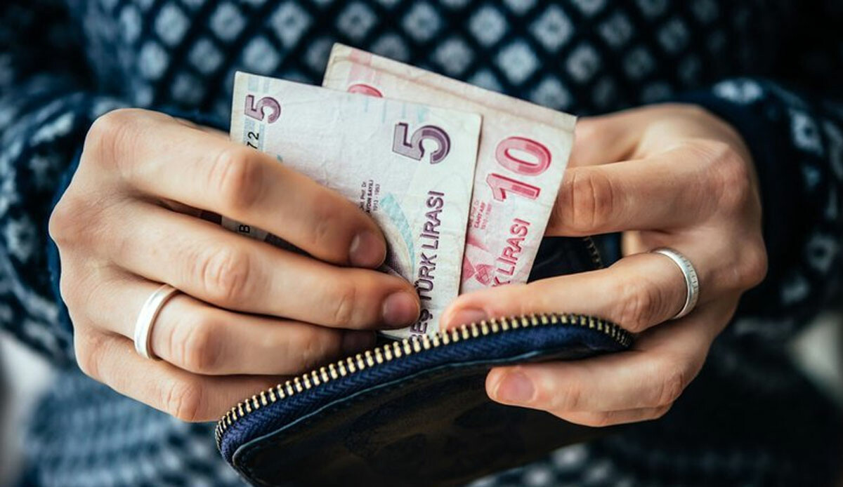 TÜRK-İŞ: 4 kişilik ailenin yoksulluk sınırı 28 bin 874 lira TÜRK-İŞ: 4 kişilik ailenin yoksulluk sınırı 28 bin 874 lira