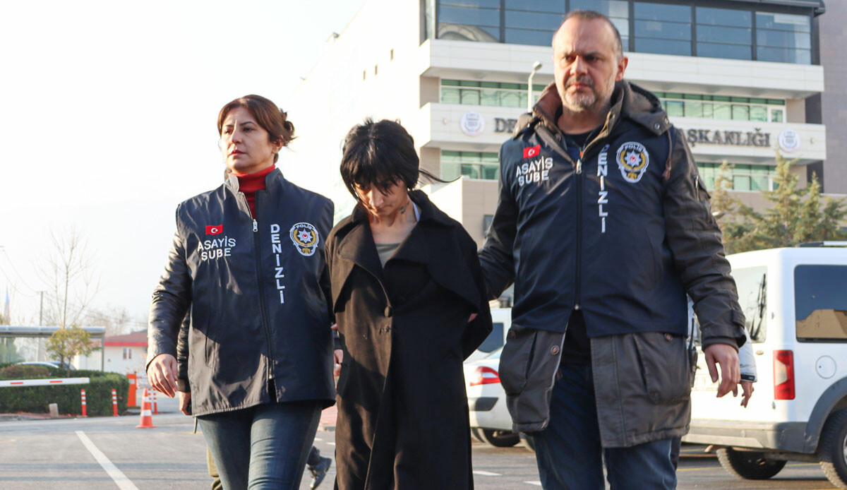 Murat bebeğin annesi Güler Kılıç ve 2 arkadaşı tutuklandı Murat bebeğin annesi Güler Kılıç ve 2 arkadaşı tutuklandı