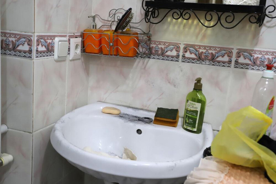 Hırsızlar girdiği binadaki 9 daireyi soyup kayıplara karıştı Hırsızlar girdiği binadaki 9 daireyi soyup kayıplara karıştı