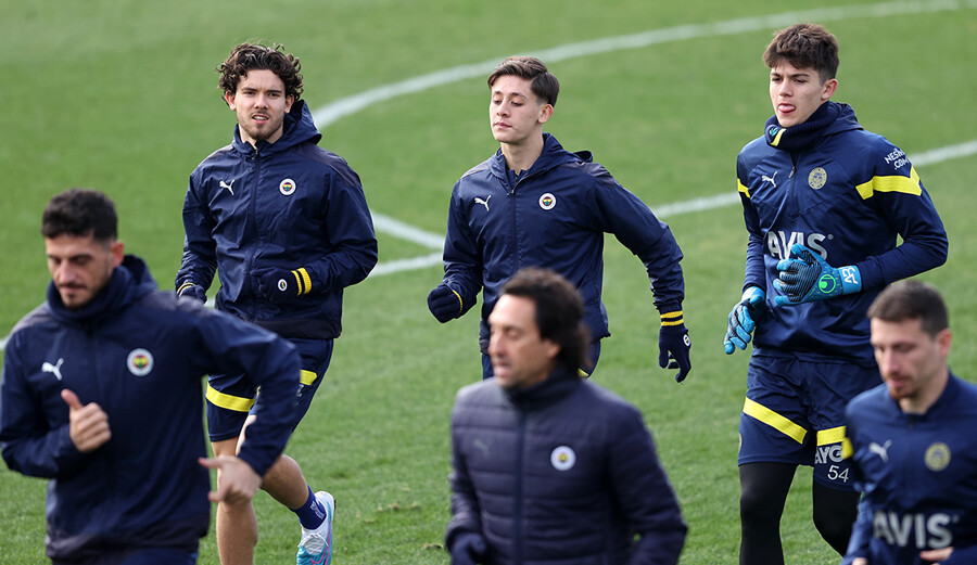 Jayden Oosterwolde'den iddialı sözler: Sollar geçeriz