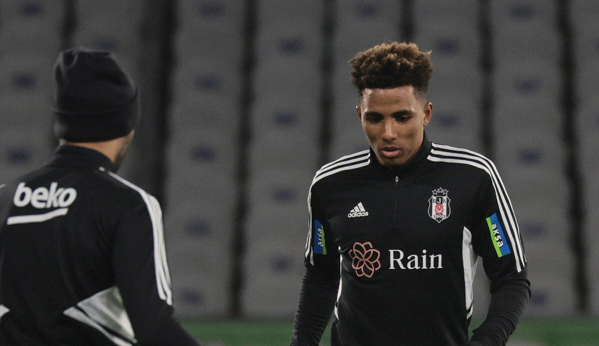 Gedson Fernandes Karagümrük-Beşiktaş maçında &quot;bilerek sarı kart gördü&quot; eleştirilerine cevap verdi