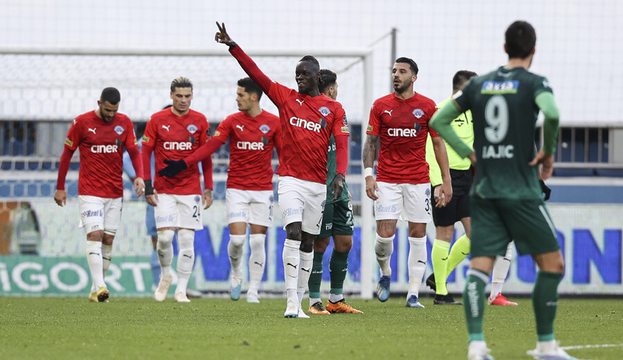 Girusunspor düşer mi? Hakan Keleş Kasımpaşa'ya 5-1 mağlup oldukları maçın ardından kafa karıştırdı Girusunspor düşer mi? Hakan Keleş Kasımpaşa'ya 5-1 mağlup oldukları maçın ardından kafa karıştırdı