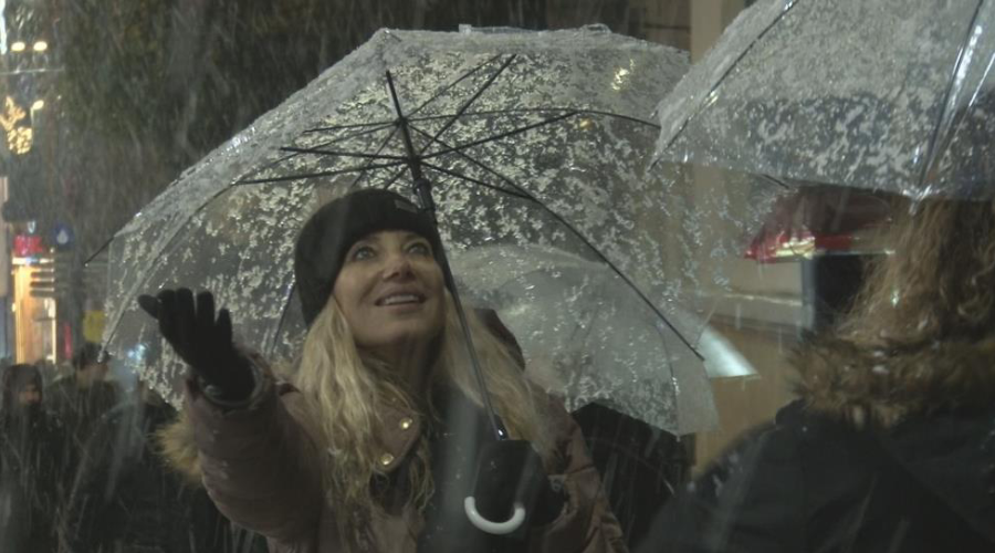 İstanbul’a beklenen kar yağdı! Meteoroloji’den 16 kent için yeni uyarı geldi: Kuvvetli olacak (1 Şubat 2023 hava durumu)