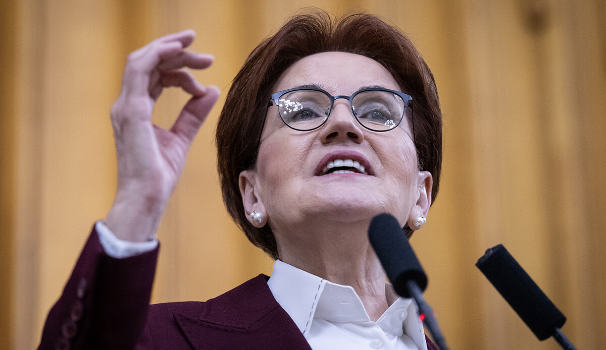 Akşener, Kılıçdaroğlu'nu iğneledi: Masa şahsi hırsa kurban edilemez Akşener, Kılıçdaroğlu'nu iğneledi: Masa şahsi hırsa kurban edilemez