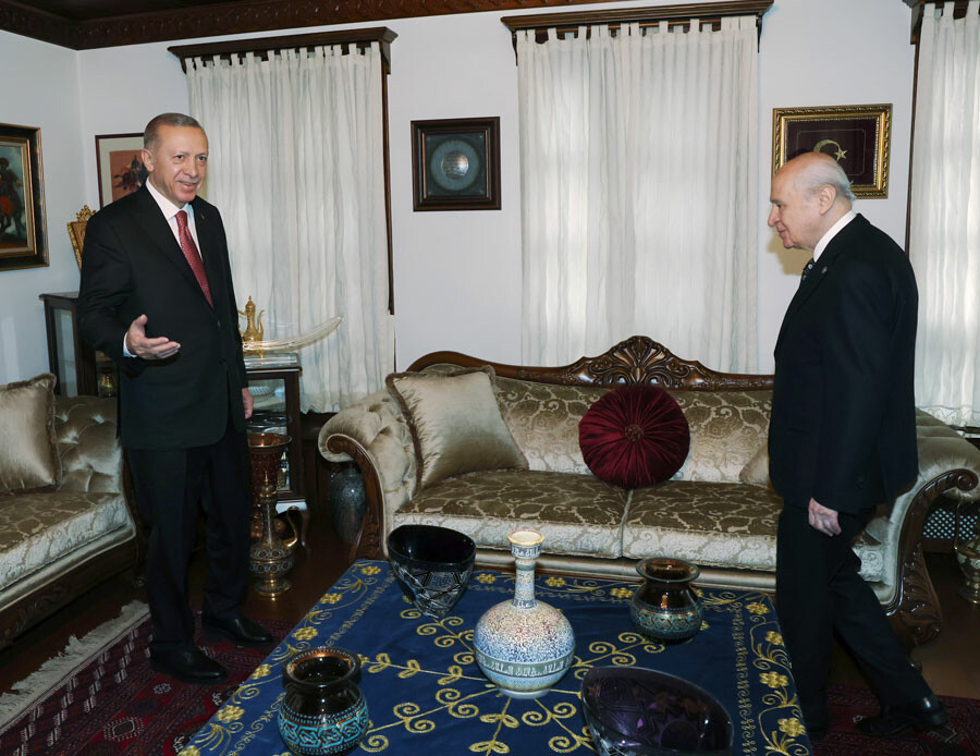 Son Dakika... Cumhurbaşkanı Erdoğan, MHP Lideri Bahçeli ile görüşmesi sona erdi