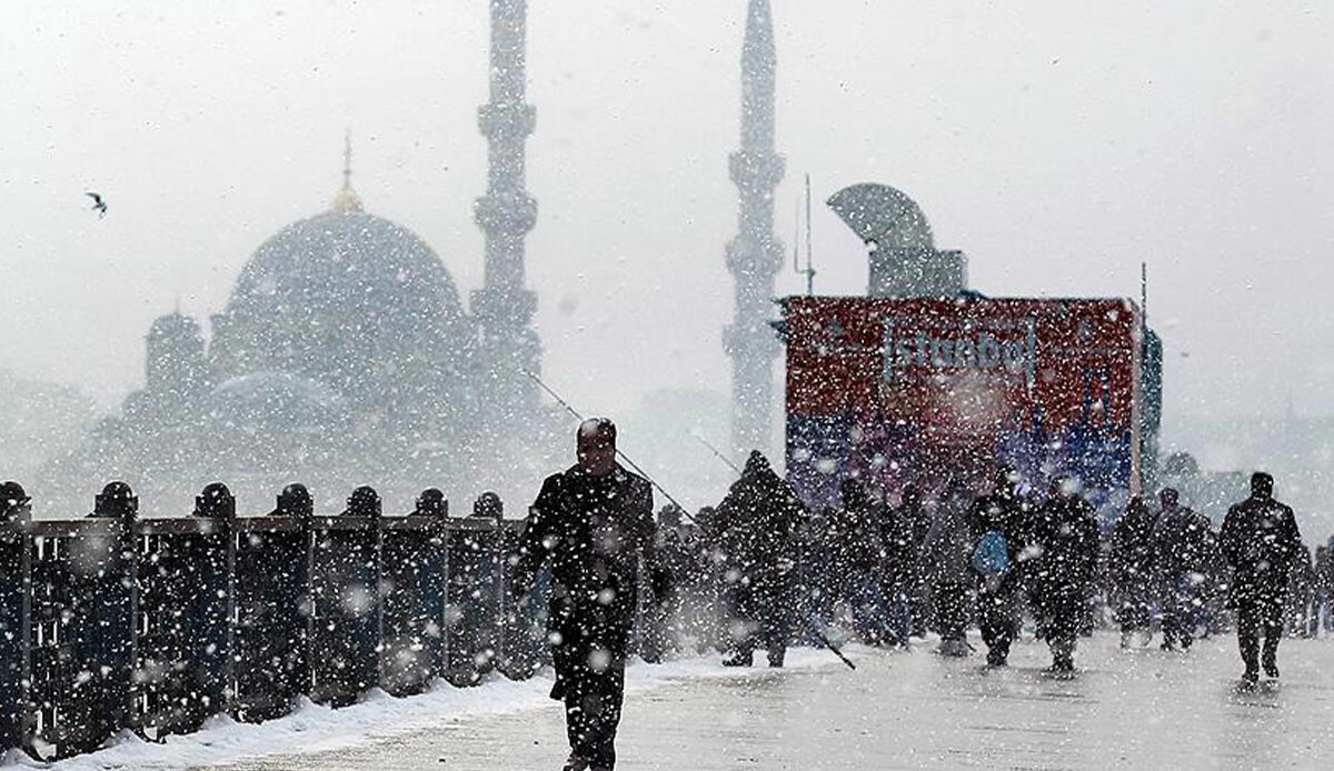 İstanbullular dikkat: Meteoroloji uzmanı &#039;fırtına kopacak&#039; diyerek tarih verdi!