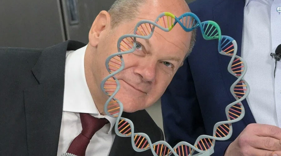 Almanya Başbakanı Scholz'dan Biontech’e ‘İngiltere’ye gitmeyin’ ziyareti: “Daha fazlası yapılması gerekiyor”