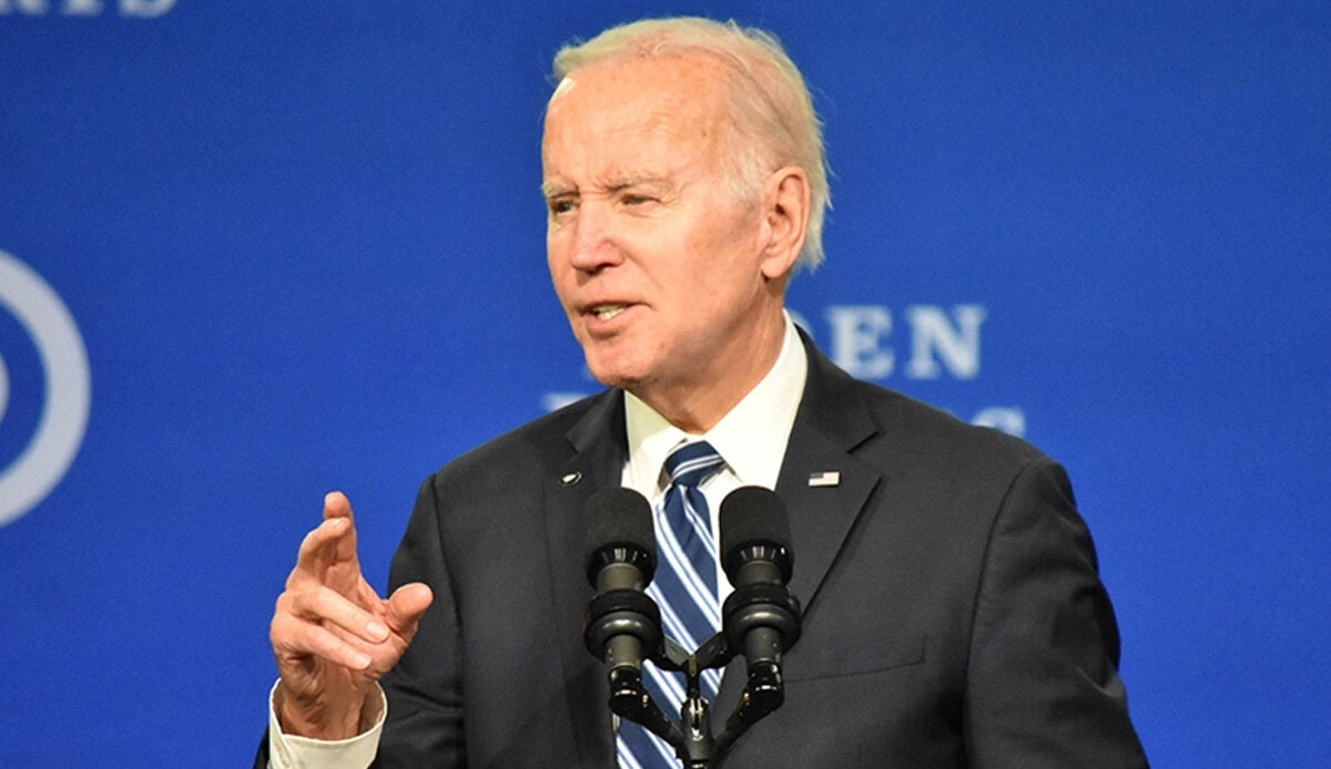 Biden'dan ABD hava sahasındaki Çin balonuna ilişkin net çıkış: İcabına bakacağız Biden'dan ABD hava sahasındaki Çin balonuna ilişkin net çıkış: İcabına bakacağız