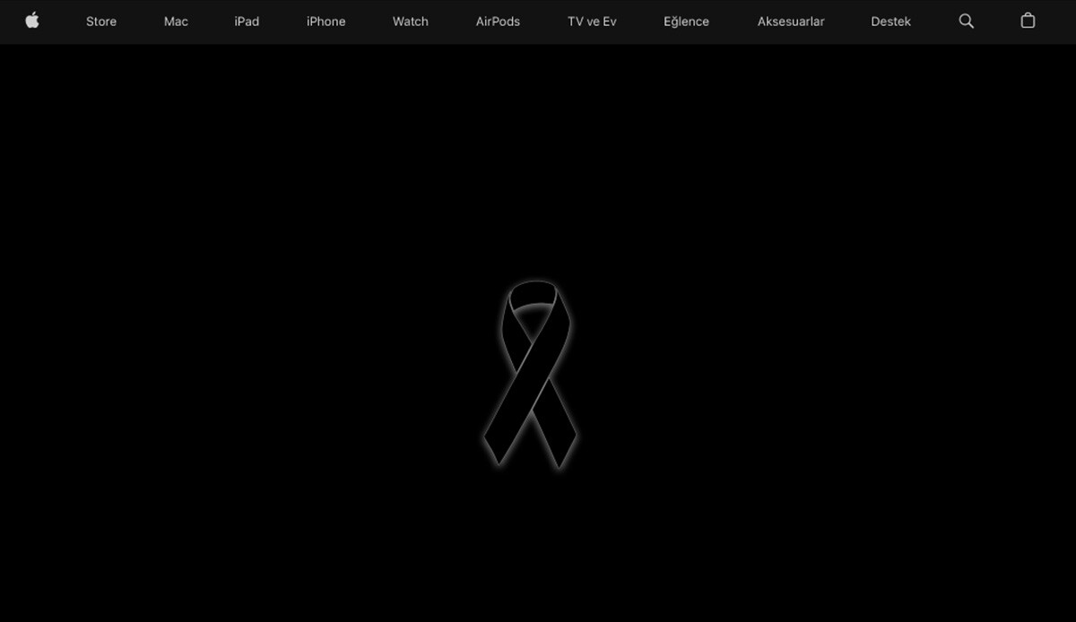 Apple Türkiye resmi internet sitesini kararttı Apple Türkiye resmi internet sitesini kararttı
