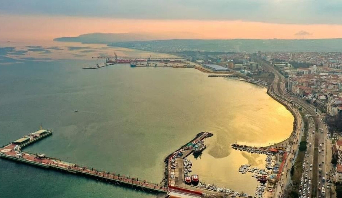 Tekirdağ’da deprem olacağı iddiaları vatandaşları tedirgin etti: Valilikten açıklama geldi Tekirdağ’da deprem olacağı iddiaları vatandaşları tedirgin etti: Valilikten açıklama geldi