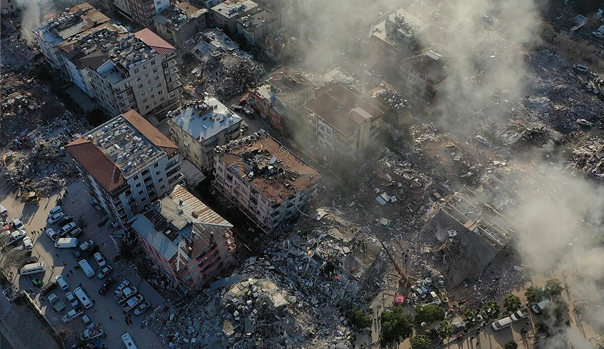 Antakya'yı dümdüz eden 'alüvyon' etkisi! Uzmanlar açıkladı: Deprem esnasında sıvılaşıyor