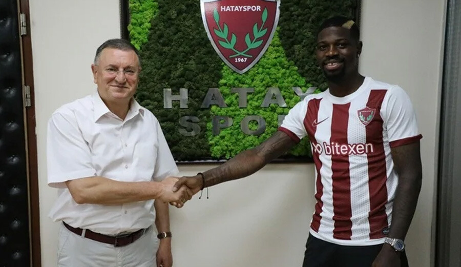Hataysporlu Kevin Soni deprem gecesini anlattı:  Hataysporlu Kevin Soni deprem gecesini anlattı: