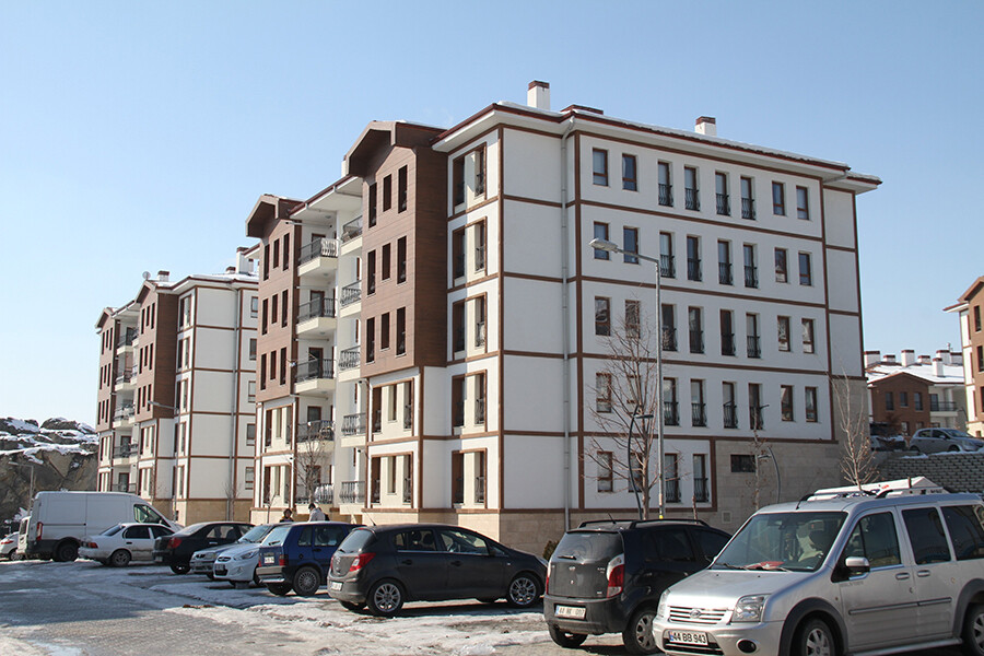 Depremden sonra herkes oraya sığındı! TOKİ konutlarında çatlak bile yok