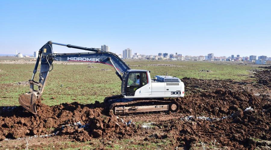 Bakan Bozdağ duyurdu: Diyarbakır’da 675 kişilik konteyner kent kuruluyor