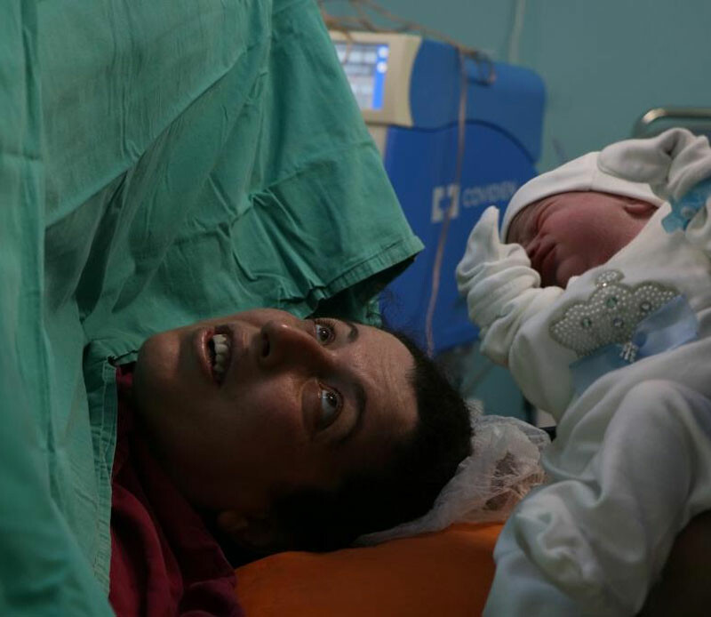 Deprem anındaki tek duası ‘Onu görmeden ölmek istemiyorum’ oldu! 4 yıldır bekledikleri bebeklerine kavuştular Deprem anındaki tek duası ‘Onu görmeden ölmek istemiyorum’ oldu! 4 yıldır bekledikleri bebeklerine kavuştular