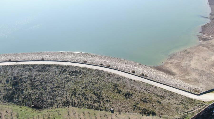 Deprem provokatörlerin yalanı ortaya çıktı! 'Patladı' denilen barajda su yok