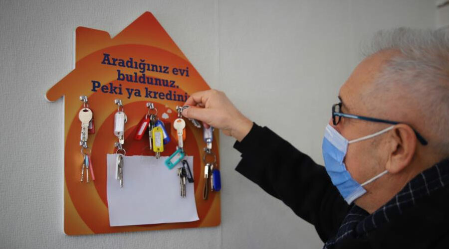 Fırsatçılar deprem dinlemedi! Elazığ’da 800 liralık daireler 4 bine çıktı: Afetzedeler dışarıda kaldı