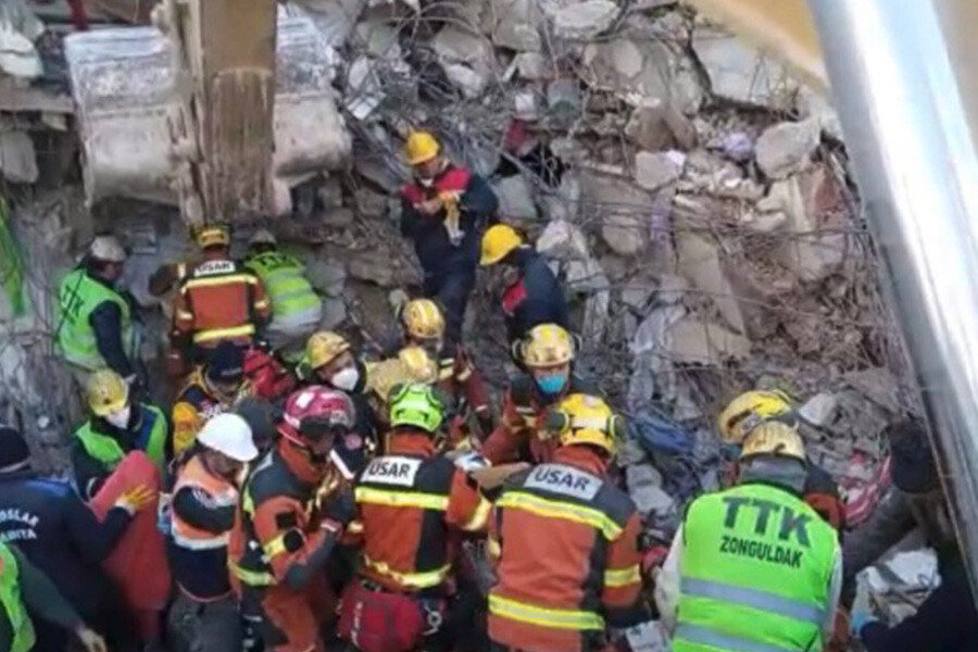 Son dakika deprem haberleri: Türkiye'ye umut oldular! Depremin 8. gününde sevindiren haberler peş peşe geldi Son dakika deprem haberleri: Türkiye'ye umut oldular! Depremin 8. gününde sevindiren haberler peş peşe geldi