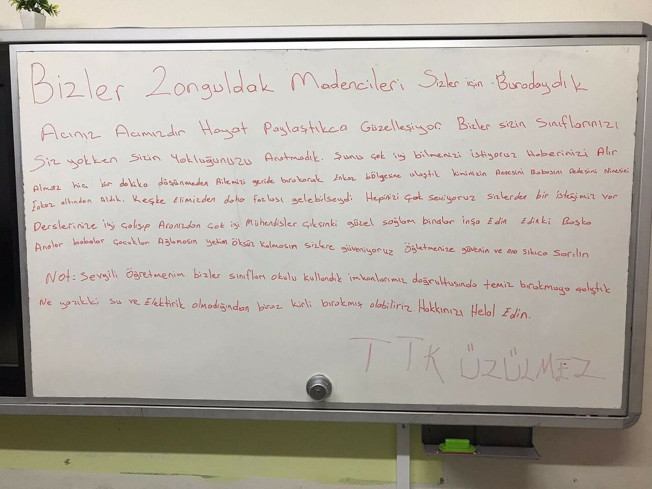 Madencilerden ders niteliğinde not! Hem öğrencilere, hem öğretmenlere seslendiler