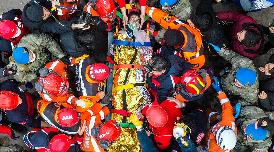 Son dakika deprem haberleri: Türkiye'ye umut oldular! Depremin 8. gününde sevindiren haberler peş peşe geldi Son dakika deprem haberleri: Türkiye'ye umut oldular! Depremin 8. gününde sevindiren haberler peş peşe geldi