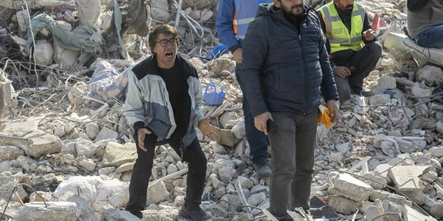 176 saat sonra endişeli bekleyiş bitti: Anneye kavuşma anı 176 saat sonra endişeli bekleyiş bitti: Anneye kavuşma anı