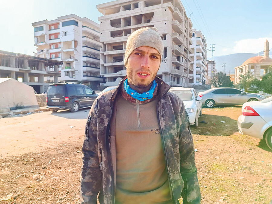 Millet dimdik sahada! Deprem bölgesinde inanılmaz seferberlik