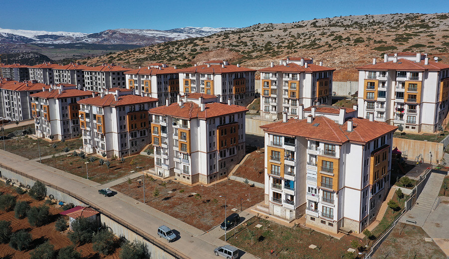 10 ilde 30 bin konut! TOKİ duyurdu: İnşa çalışmaları mart başında başlayacak