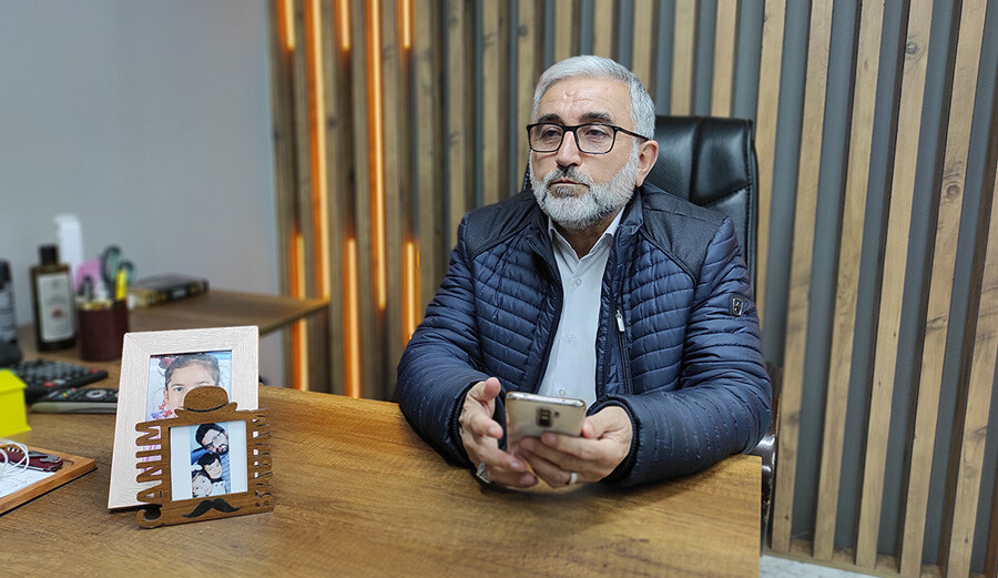 50 milyar TL'lik bağışla gündem olan Hamit Duras yaşananları anlattı! Yeni Çamoluk Otomotiv’e telefon yağdı 50 milyar TL'lik bağışla gündem olan Hamit Duras yaşananları anlattı! Yeni Çamoluk Otomotiv’e telefon yağdı