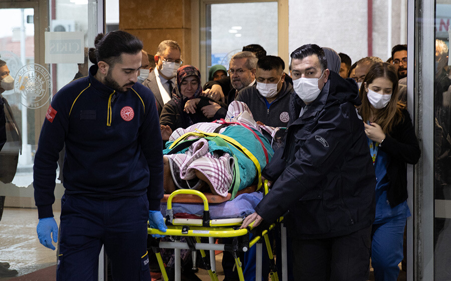248 saat sonra kurtarılan Aleyna Ölmez'in sağlık durumuna ilişkin açıklama geldi 248 saat sonra kurtarılan Aleyna Ölmez'in sağlık durumuna ilişkin açıklama geldi