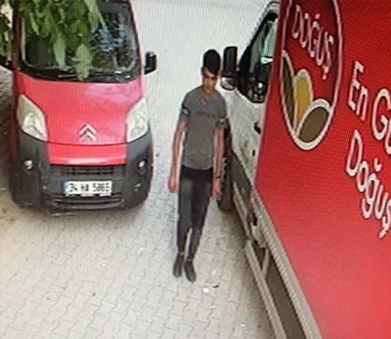 Sakarya’dan dershaneden evine giderken canice öldürüldü! 17 yaşındaki Ayşegül’ün katilinin cezası belli oldu Sakarya’dan dershaneden evine giderken canice öldürüldü! 17 yaşındaki Ayşegül’ün katilinin cezası belli oldu