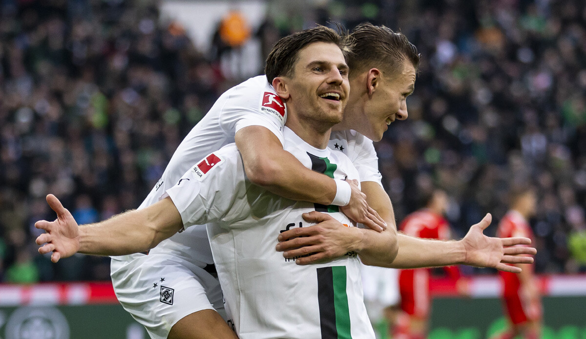 Borussia Mönchengladbach - Bayern Münih (3-2 Özet) Bundesliga'da Bayern dominasyonu sona erebilir Borussia Mönchengladbach - Bayern Münih (3-2 Özet) Bundesliga'da Bayern dominasyonu sona erebilir