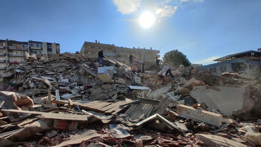 Deprem enkazı atıl maden çukurlarına