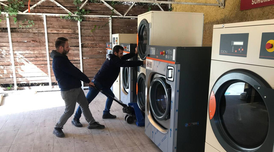 Yardım Kampüsü depremzedelere hizmet veriyor